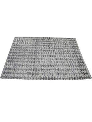 Handknotted wool carpet with grey and off-white 3D vertical triangle design on ivory base – luxury modern rug